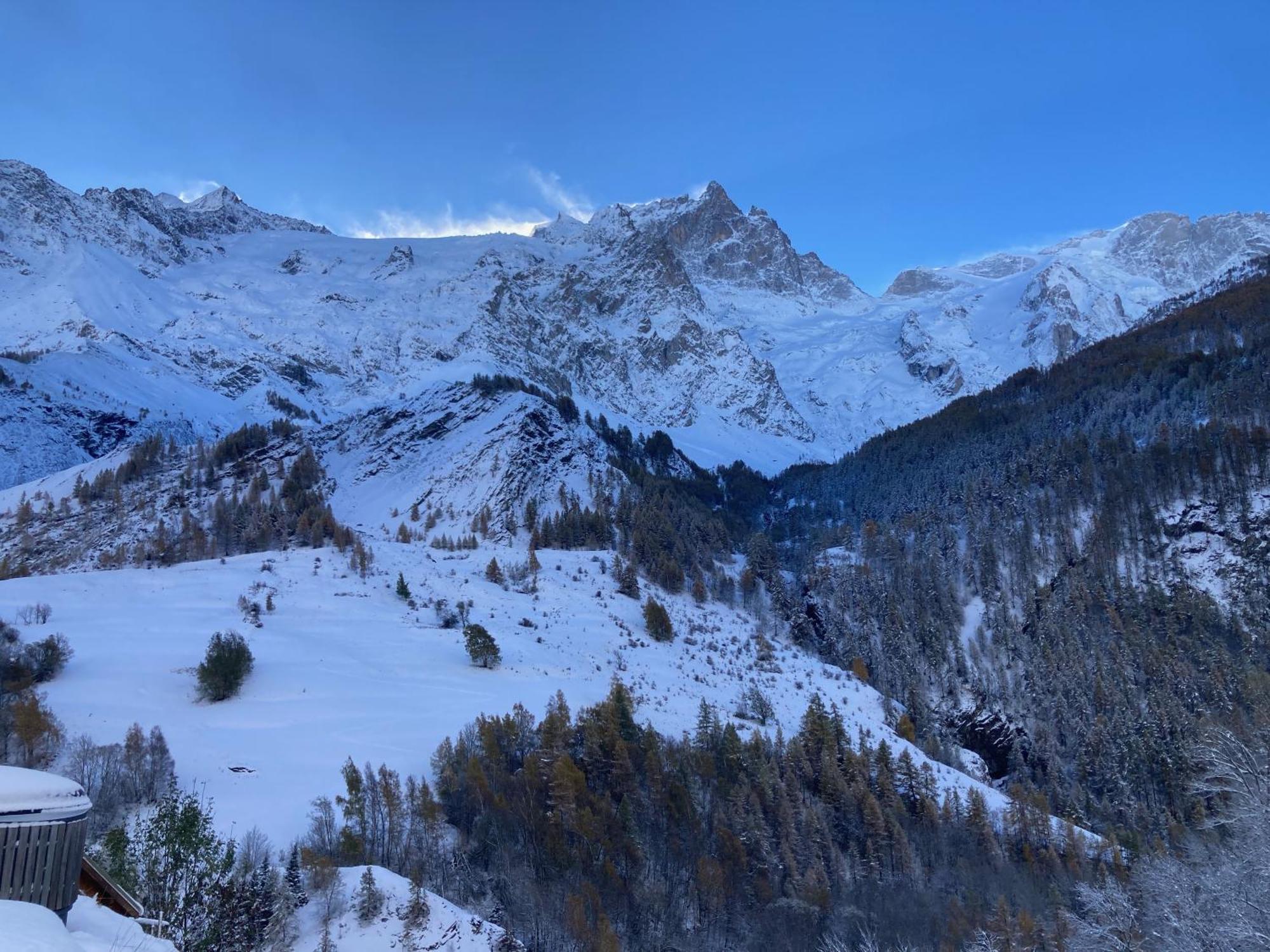 Hotel Des Alpes - Skiers & Bikers Lodge ラ・グラーヴ エクステリア 写真