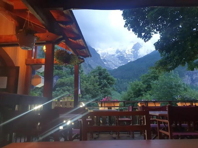 Hotel Des Alpes - Skiers & Bikers Lodge ラ・グラーヴ エクステリア 写真